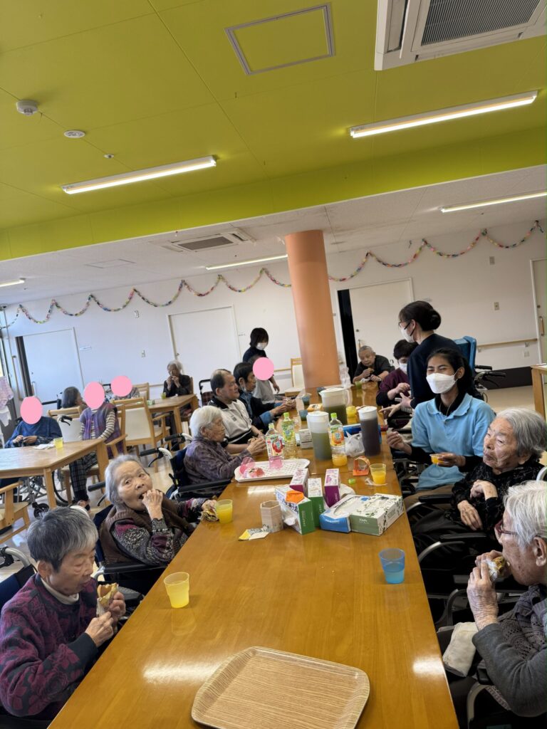 🍩おやつタイム🍩のサムネイル画像