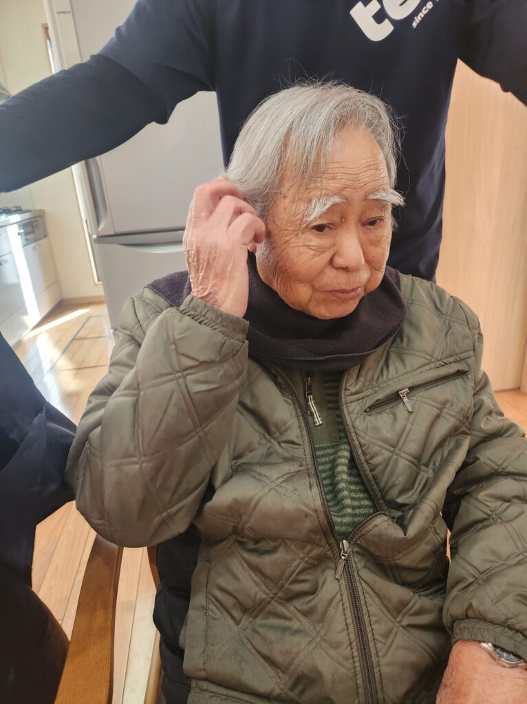 散髪💇💈💇♀️のサムネイル画像